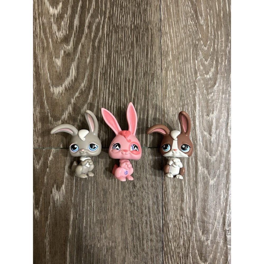 Littlest Pet Shop LPS Authentic Hasbro #121 #500 #14 Bunny Rabbit Lot